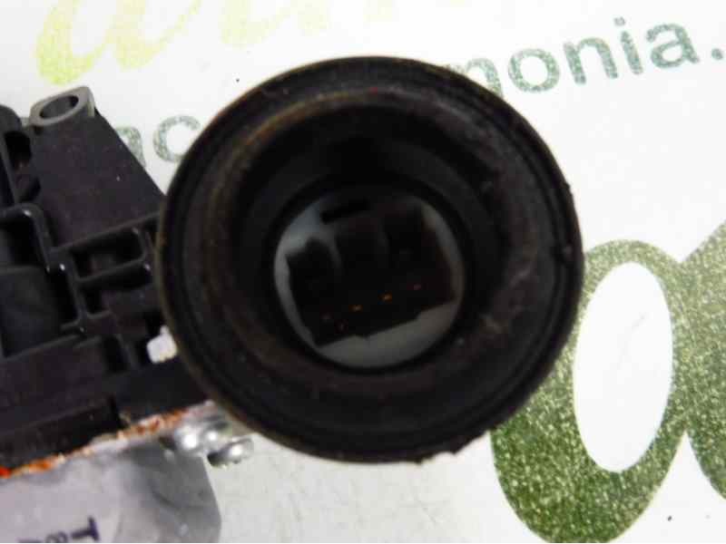 Recambio de elevalunas delantero derecho para toyota hilux (kun) cabina doble vxl 4x4 referencia OEM IAM 857100K010  