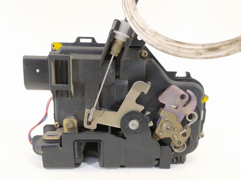 Recambio de cerradura puerta delantera derecha para audi a6 berlina (4b2) 2.5 tdi referencia OEM IAM 4B1837016B  