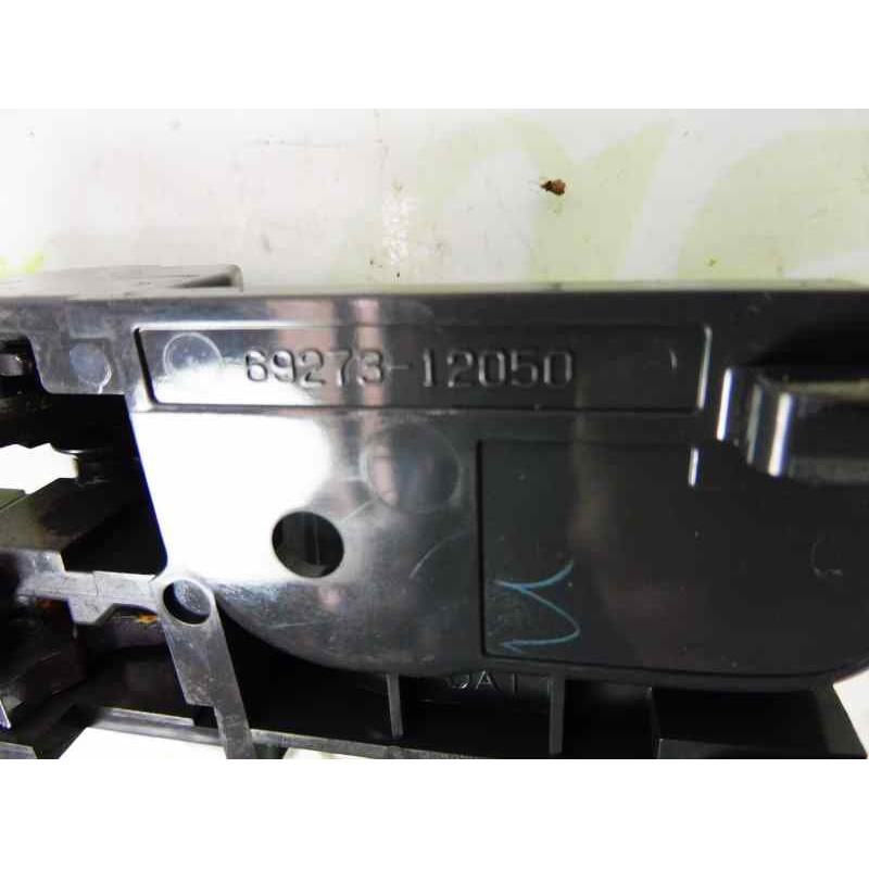 Recambio de maneta interior delantera derecha para toyota hilux (kun) cabina doble vxl 4x4 referencia OEM IAM 6927312050  