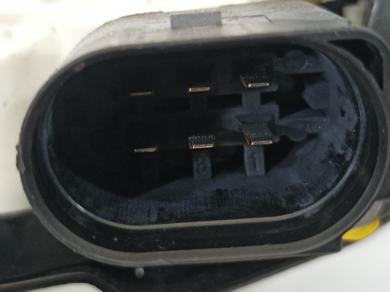 Recambio de elevalunas delantero derecho para bmw serie 5 berlina (e60) 530d referencia OEM IAM 51337184384  