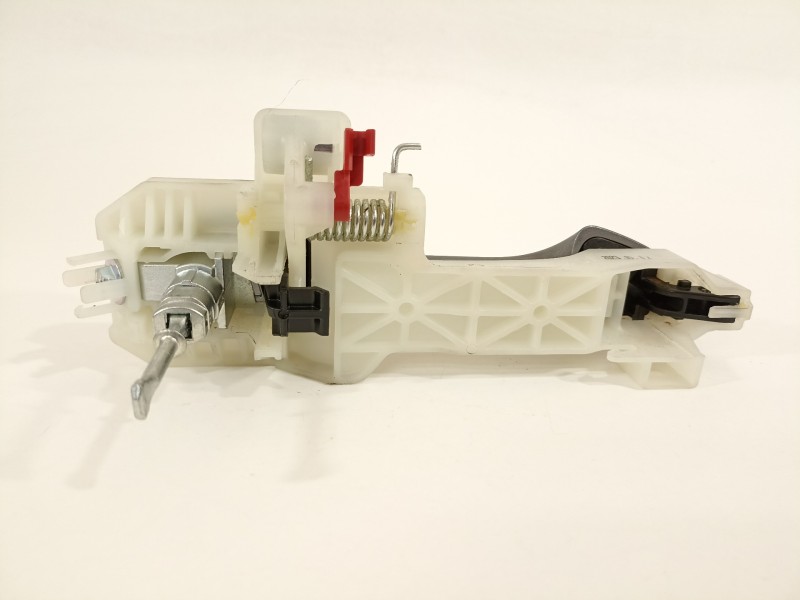 Recambio de maneta exterior delantera izquierda para kia stonic (ybcuv) platinum edition referencia OEM IAM 82651H8000  