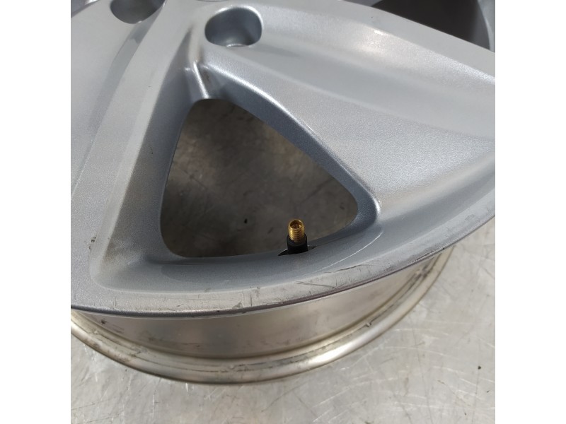 Recambio de llanta para honda hr-v (..) comfort referencia OEM IAM T7A17070D  