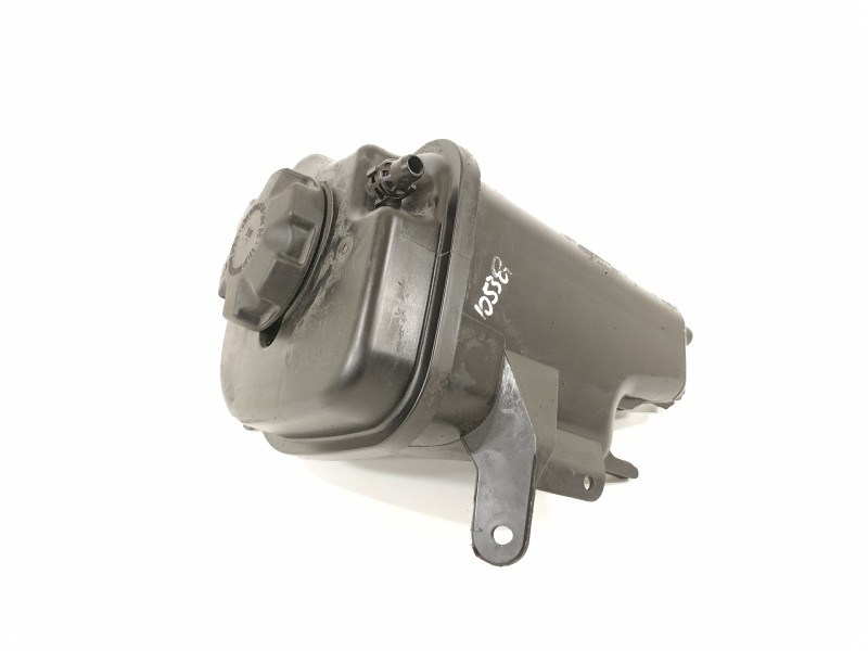 Recambio de deposito expansion para bmw x5 (e70) xdrive30d referencia OEM IAM 17138621092 13177552546 
