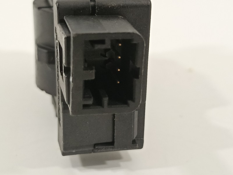 Recambio de motor apertura trampillas climatizador para bmw x5 (e70) xdrive30d referencia OEM IAM 270220132B T1015556H 