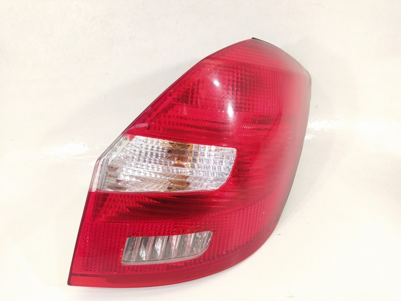 Recambio de piloto trasero derecho para skoda fabia (5j2 ) 1.2 tsi referencia OEM IAM 5J6945096  