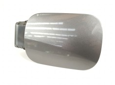 Recambio de tapa exterior combustible para kia stonic (ybcuv) platinum edition referencia OEM IAM 69510H8400  