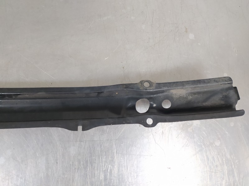 Recambio de refuerzo paragolpes trasero para bmw serie 5 berlina (e60) 530d referencia OEM IAM 51127033712  