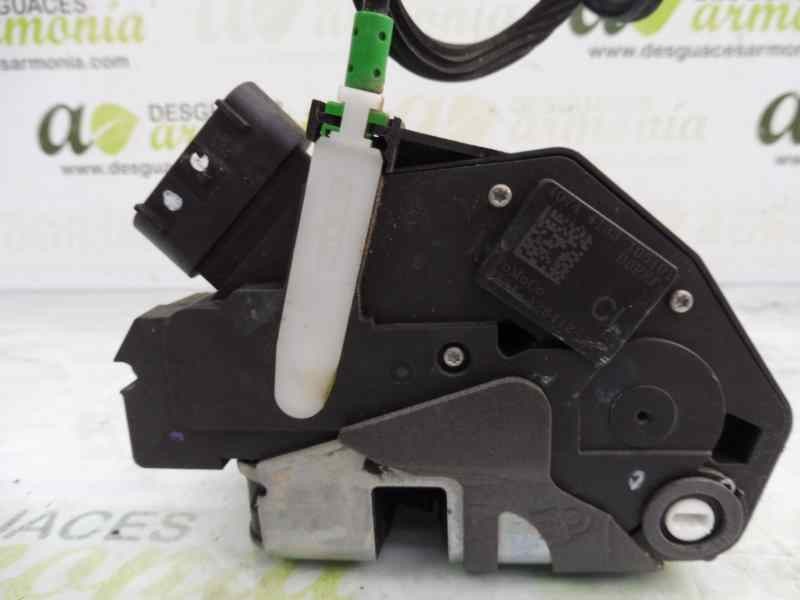 Recambio de cerradura puerta trasera derecha para ford fiesta (cb1) trend referencia OEM IAM 8A6AA26412AF  