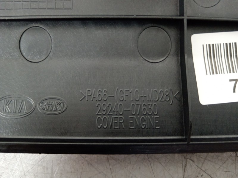 Recambio de tapa motor para kia stonic (ybcuv) platinum edition referencia OEM IAM 2924007630  