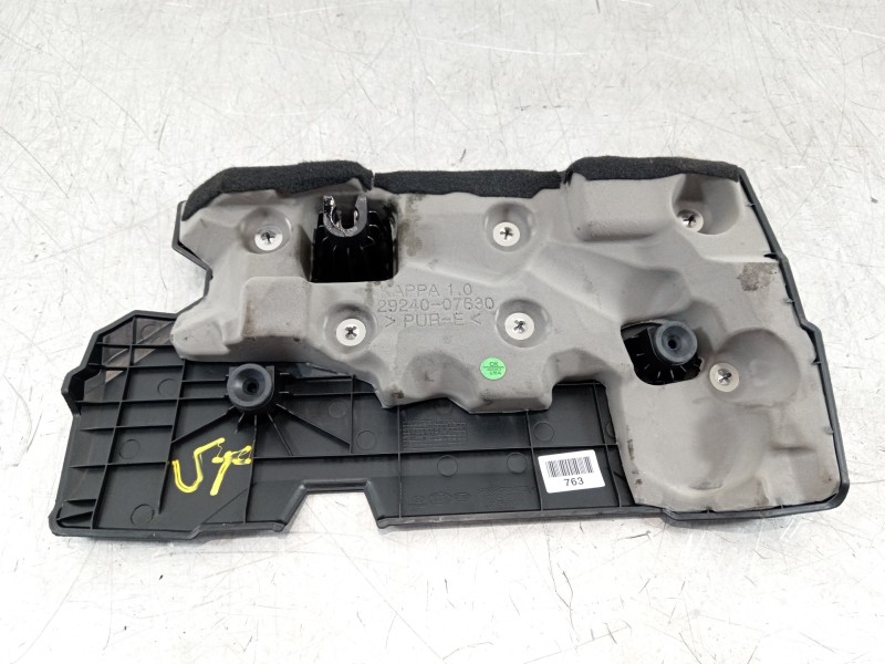 Recambio de tapa motor para kia stonic (ybcuv) platinum edition referencia OEM IAM 2924007630  