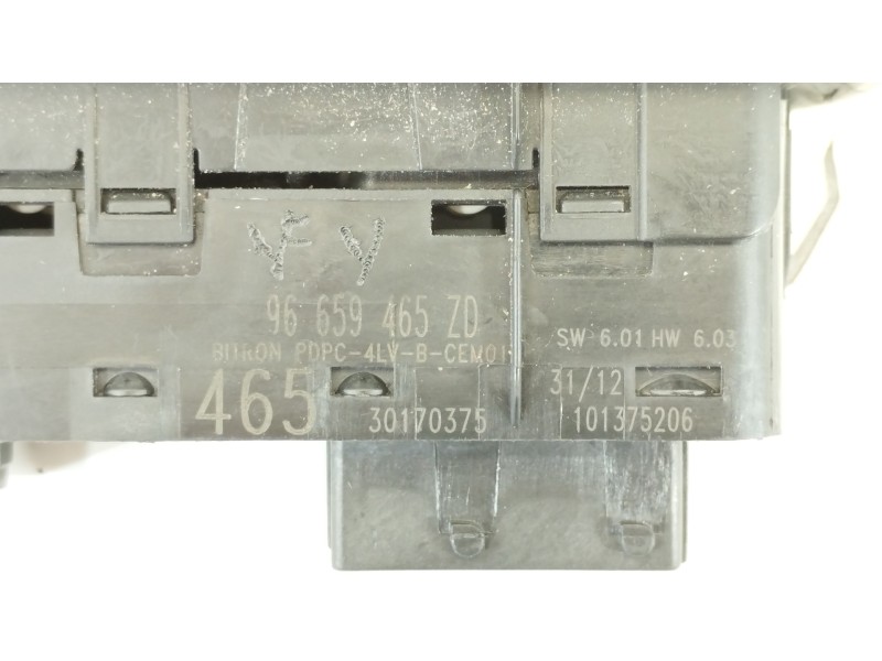 Recambio de mando elevalunas delantero izquierdo para peugeot 508 business line referencia OEM IAM 96659465ZD 30170375 