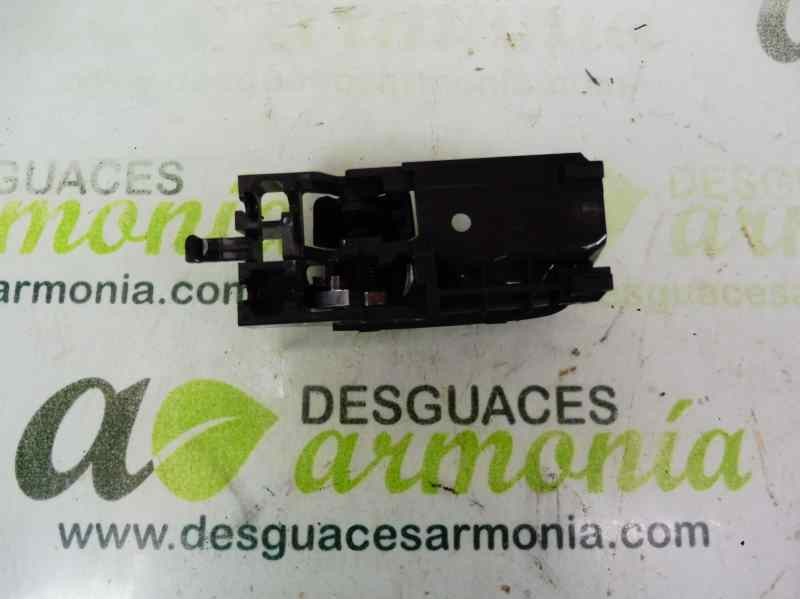 Recambio de maneta interior trasera derecha para toyota hilux (kun) cabina doble vxl 4x4 referencia OEM IAM 6927312050  