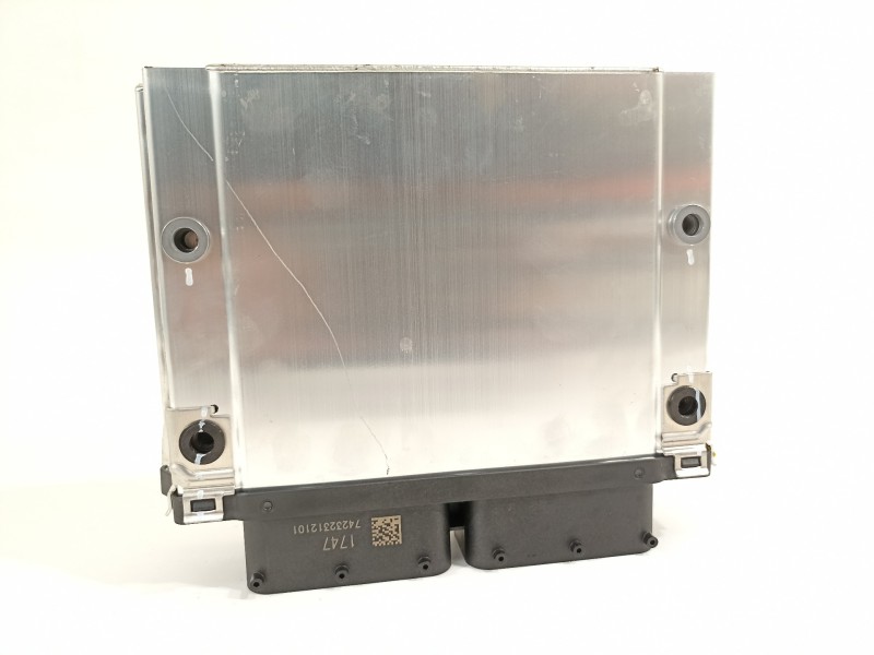 Recambio de centralita motor uce para kia stonic (ybcuv) platinum edition referencia OEM IAM 3910607338  