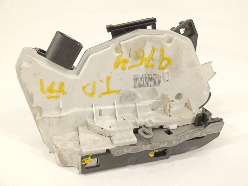 Recambio de cerradura puerta trasera derecha para skoda fabia (5j2 ) 1.2 tsi referencia OEM IAM 5N0839016D  
