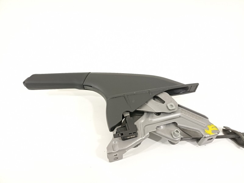 Recambio de palanca freno de mano para seat arona xperience referencia OEM IAM 6F0711301Q  