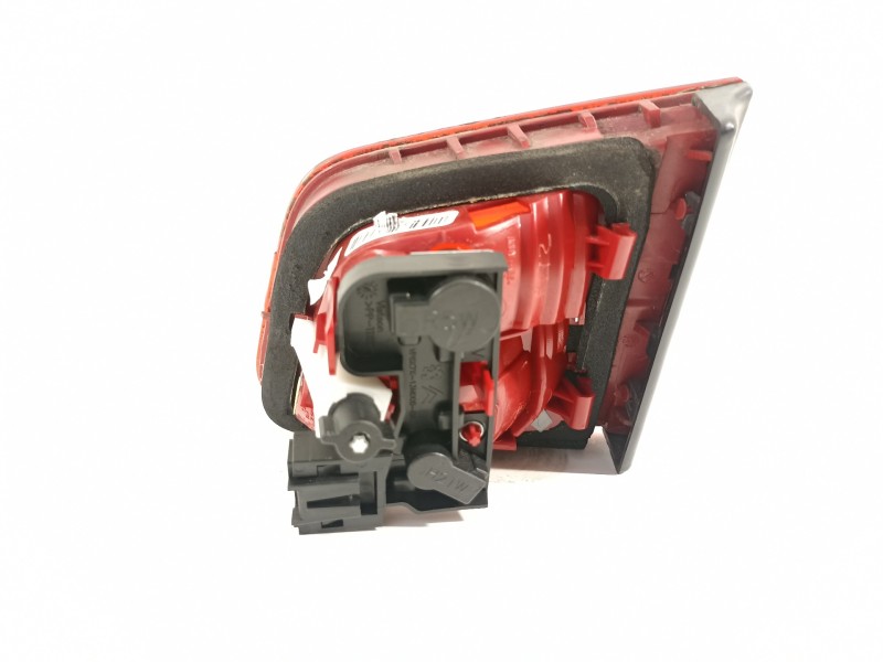 Recambio de piloto trasero izquierdo en porton para citroën c5 berlina premier referencia OEM IAM 9687583080  