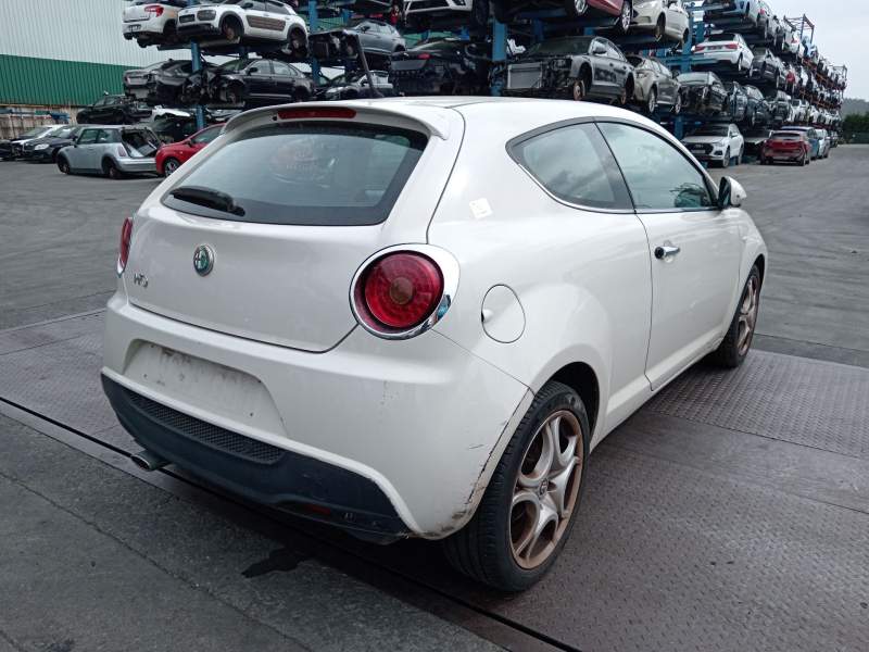 alfa romeo mito (955_) del año 2010
