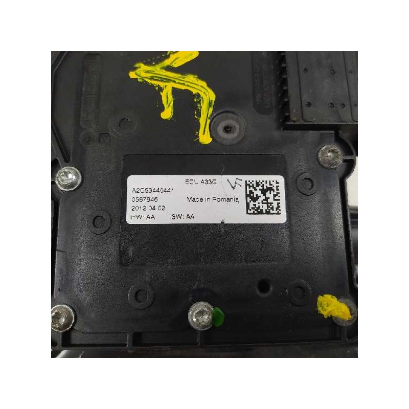 Recambio de freno de mano electrico para opel insignia berlina sportive 4x4 referencia OEM IAM 0587846 A2C53440441 A2C53440984