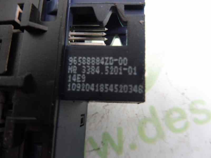 Recambio de mando multifuncion para citroën c5 berlina exclusive referencia OEM IAM 96588884ZD  
