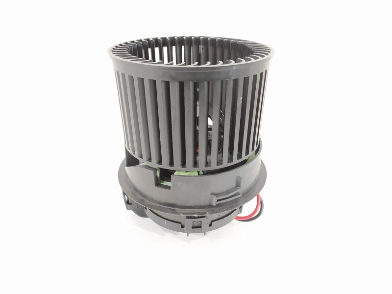 Recambio de ventilador calefaccion para peugeot 208 access referencia OEM IAM T1013140A  