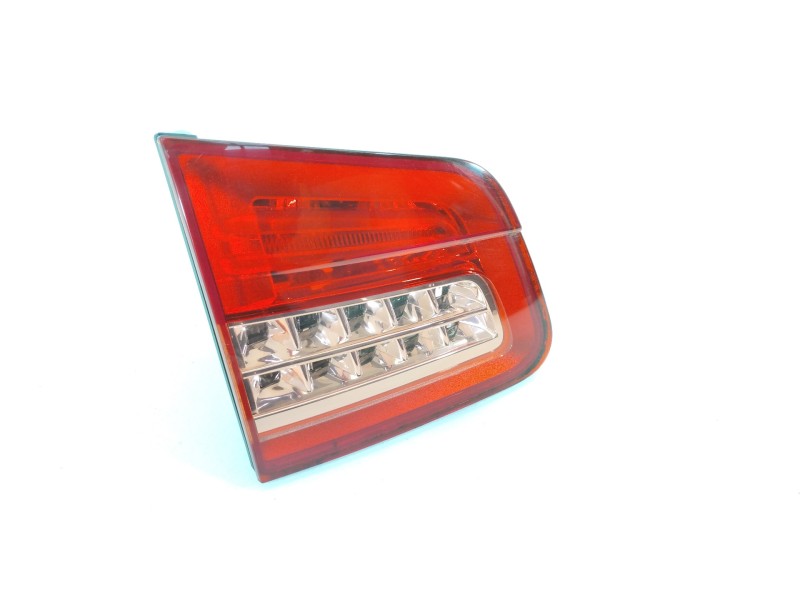 Recambio de piloto trasero izquierdo en porton para citroën c5 berlina premier referencia OEM IAM 9687583080 VP8X7X13405BX 