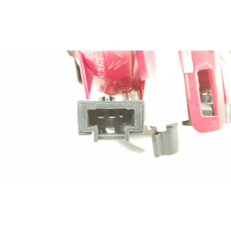 Recambio de piloto trasero izquierdo en porton para citroën c5 berlina premier referencia OEM IAM 9687583080 VP8X7X13405BX 