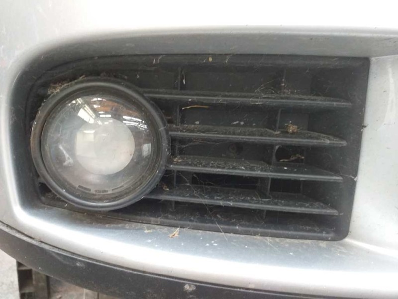 Recambio de rejilla paragolpes derecha para volkswagen golf v berlina (1k1) sportline referencia OEM IAM 1K0853666B  