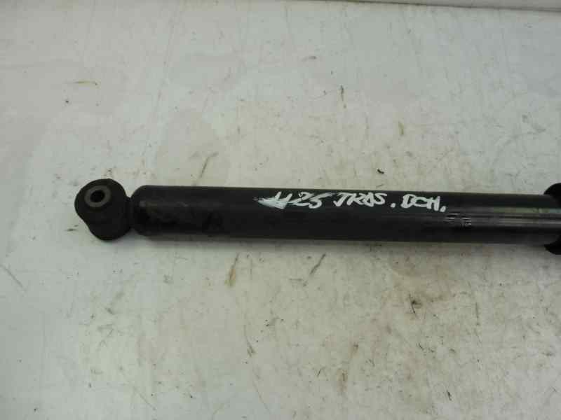 Recambio de amortiguador trasero derecho para toyota yaris active referencia OEM IAM   