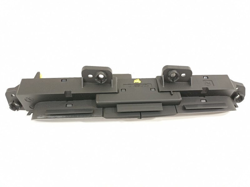 Recambio de warning para kia stonic (ybcuv) platinum edition referencia OEM IAM 93790H8010WK  