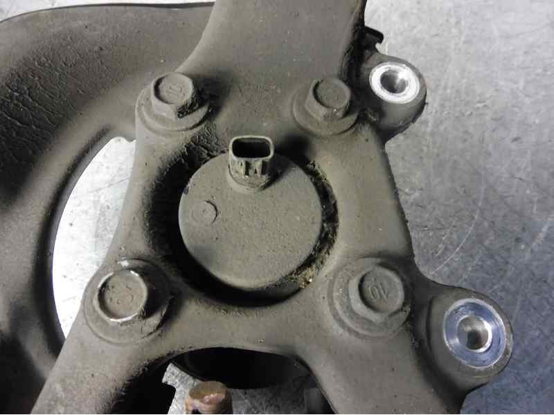 Recambio de mangueta delantera derecha para lexus is200 (ds2/is2) 220d referencia OEM IAM   