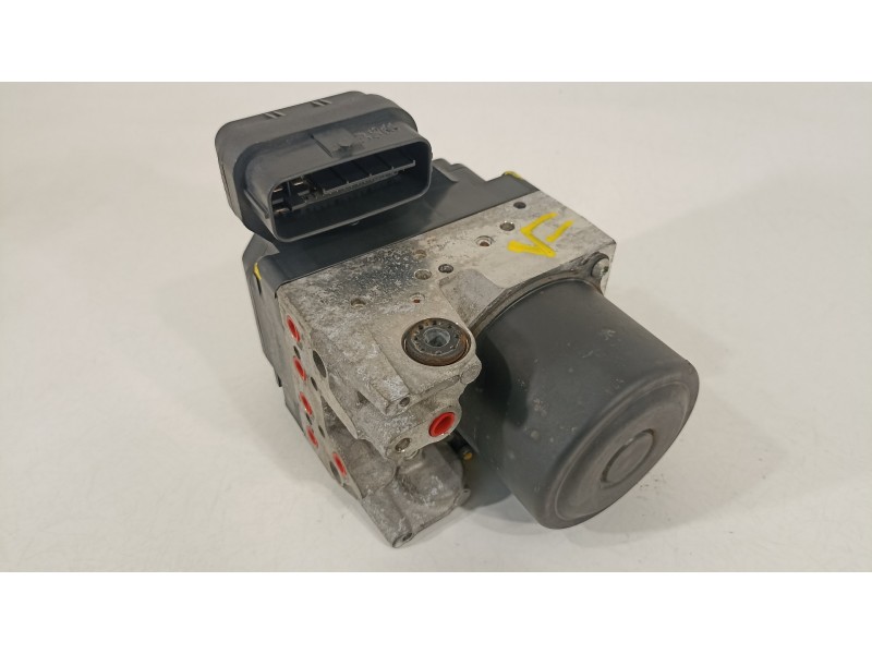 Recambio de abs para lexus is200 (ds2/is2) 220d referencia OEM IAM 4454053100 1338008060  Recambio de abs para lexus is200 (ds2/is2) 220d referencia OEM IAM 4454053100 1338008060