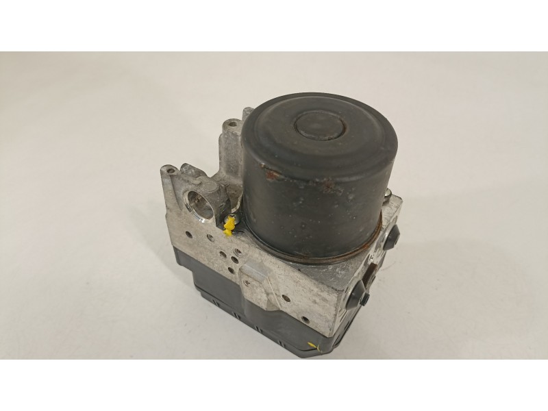 Recambio de abs para lexus is200 (ds2/is2) 220d referencia OEM IAM 4454053100 1338008060  Recambio de abs para lexus is200 (ds2/is2) 220d referencia OEM IAM 4454053100 1338008060