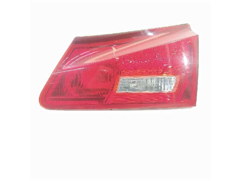 Recambio de piloto trasero derecho en porton para lexus is200 (ds2/is2) 220d referencia OEM IAM   