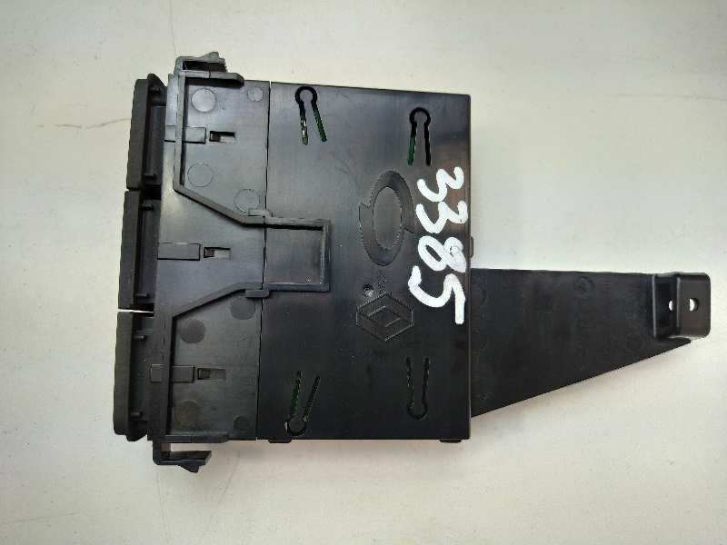 Recambio de mando multifuncion para renault latitude privilege referencia OEM IAM 274700004R  