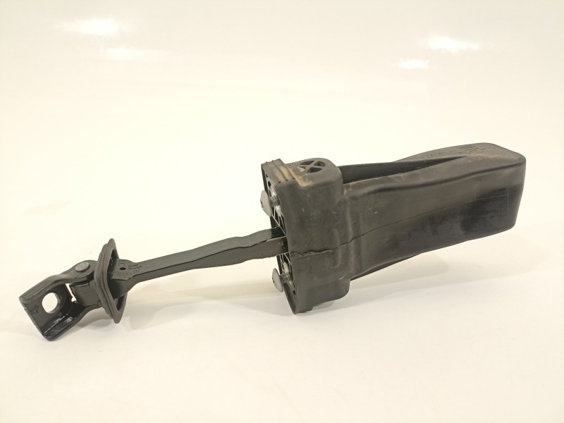 Recambio de retenedor puerta para seat arona xperience referencia OEM IAM 6F0839267  