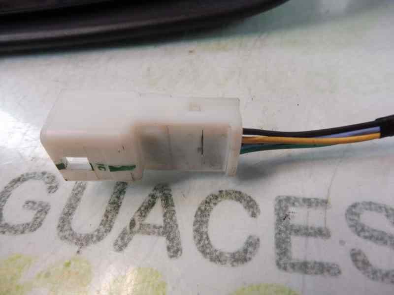 Recambio de retrovisor izquierdo para dacia sandero laureate referencia OEM IAM 8200497509  