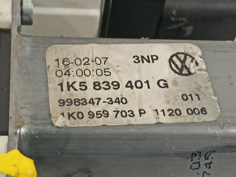 Recambio de motor elevalunas trasero izquierdo para volkswagen jetta (1k2) 1.9 tdi referencia OEM IAM 1K5839401G  