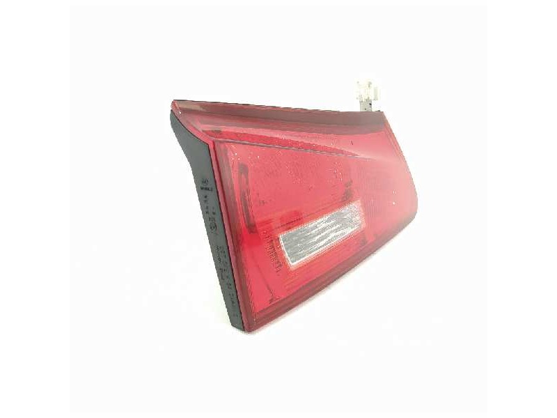 Recambio de piloto trasero izquierdo en porton para lexus is200 (ds2/is2) 220d referencia OEM IAM   