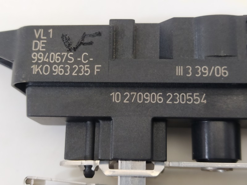 Recambio de resistencia calefaccion para volkswagen jetta (1k2) 1.9 tdi referencia OEM IAM 1K0963235F  