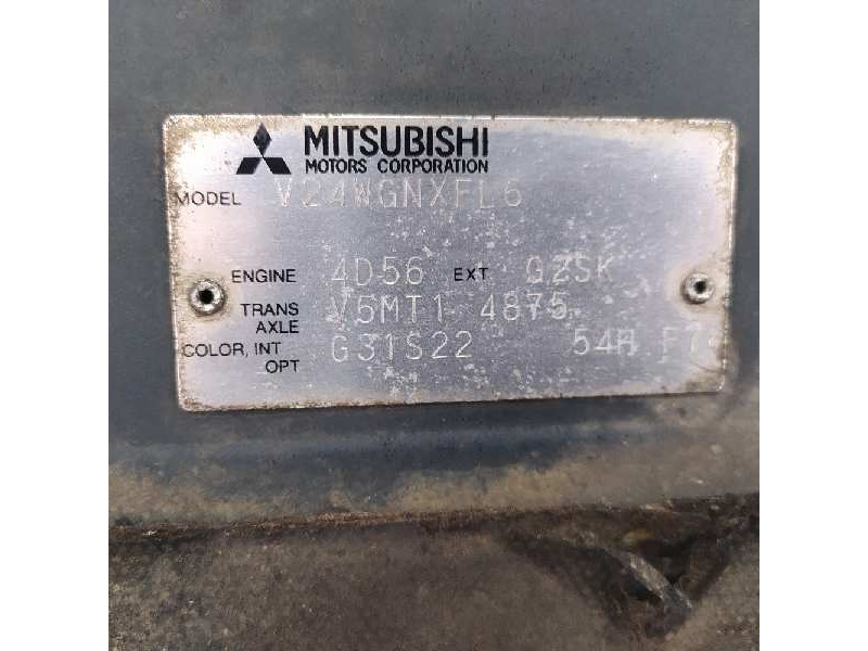 Recambio de capot para mitsubishi montero (v20/v40) 2500 td gl (4-ptas.) referencia OEM IAM MB861455  