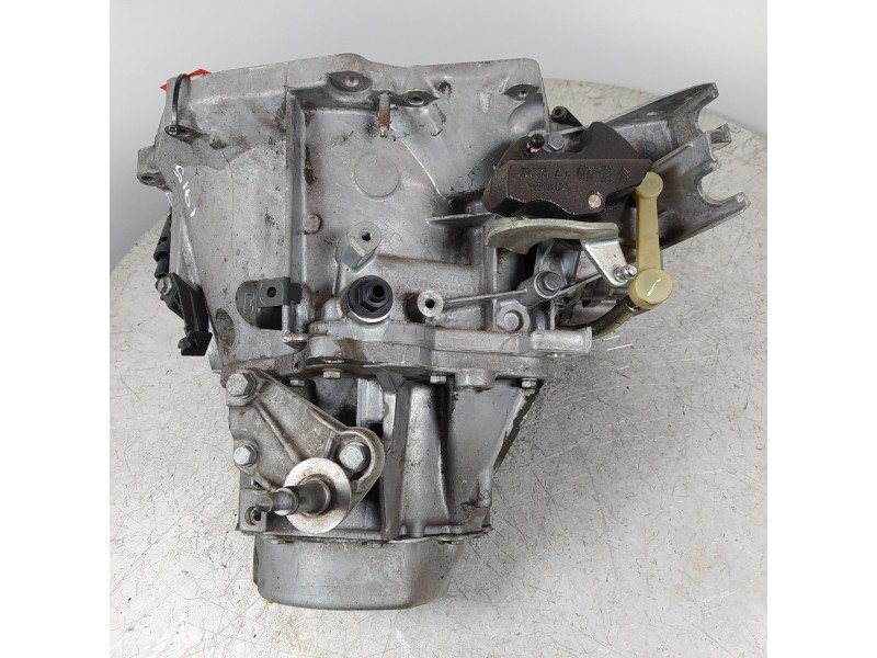 Recambio de caja cambios para peugeot 308 sport referencia OEM IAM 20DP42 253481A 
