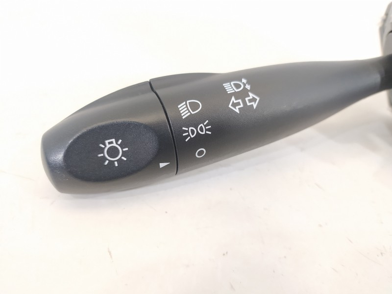 Recambio de mando luces para hyundai i10 1.2 cat referencia OEM IAM 202007966  