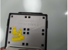 Recambio de mando elevalunas delantero izquierdo para hyundai i10 1.2 cat referencia OEM IAM 202007107   2