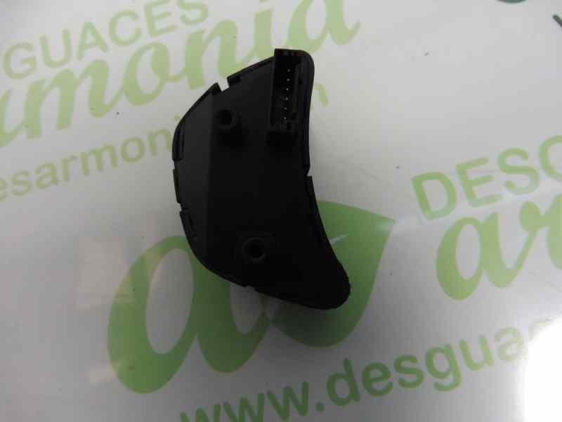 Recambio de mando volante para kia cee´d concept referencia OEM IAM   