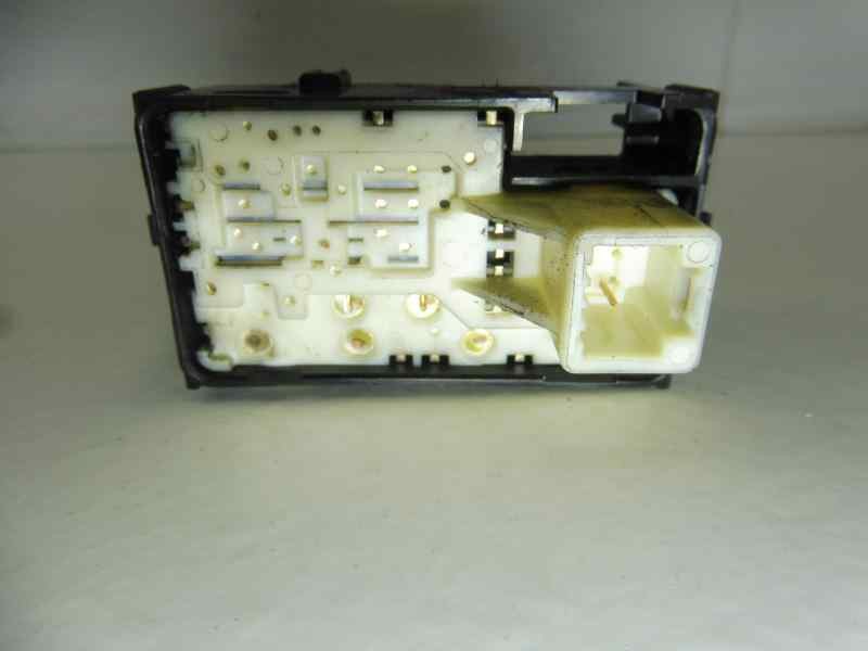 Recambio de mando elevalunas trasero derecho para toyota prius (nhw30) eco referencia OEM IAM 192801  