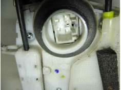 Recambio de cerradura puerta trasera derecha para toyota prius (nhw30) eco referencia OEM IAM    2