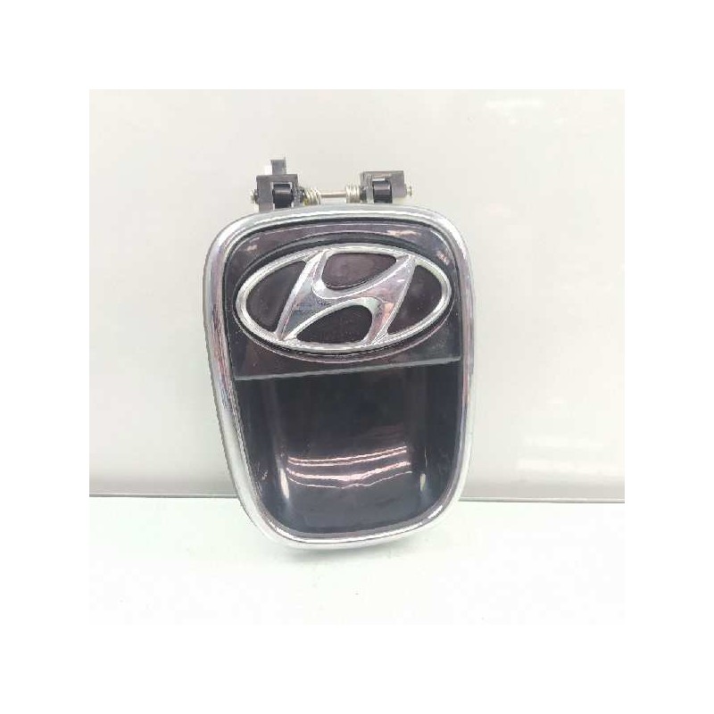 Recambio de maneta exterior porton para hyundai i10 1.2 cat referencia OEM IAM 1817200X020  