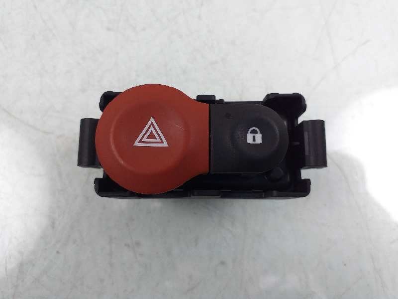 Recambio de warning para renault clio iii style referencia OEM IAM 8200214896 8200483813 8200409382