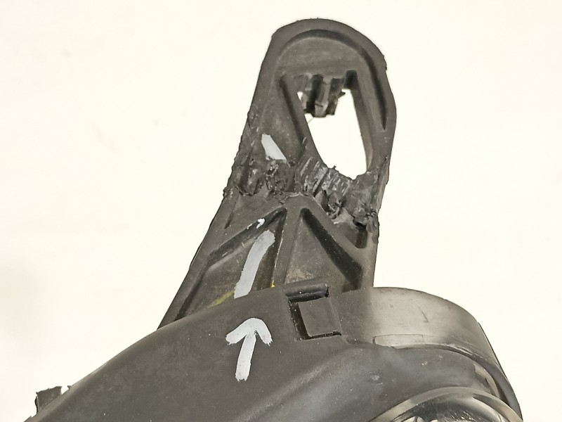 Recambio de faro izquierdo para citroën c5 berlina 2.0 hdi 90 sx/sx automático referencia OEM IAM 9632664880  