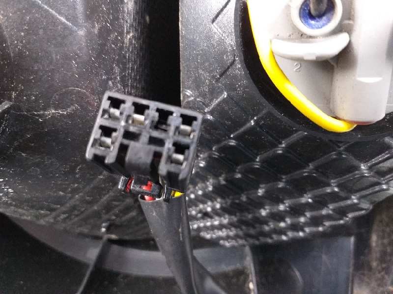 Recambio de piloto trasero derecho para chevrolet aveo berlina hatchback lt+ referencia OEM IAM   